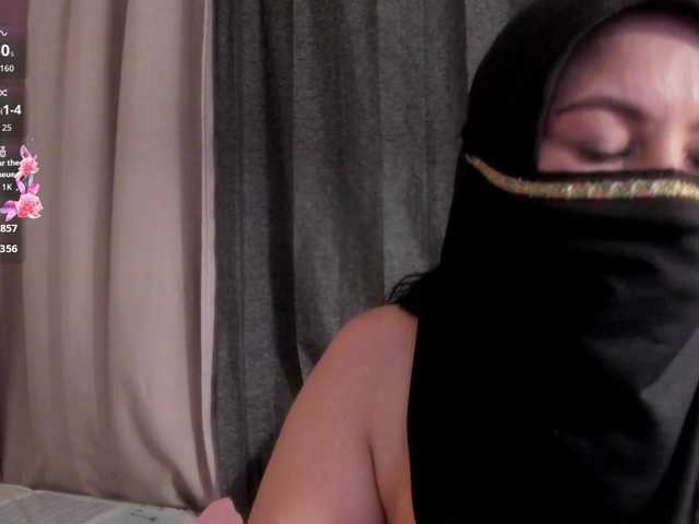 amina-hafssa's BongaCams show and profile