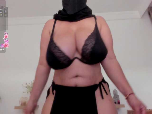 amina-hafssa's BongaCams show and profile