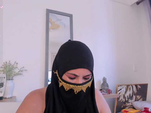 amina-hafssa's BongaCams show and profile