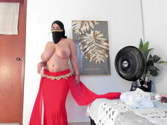 amina-hafssa's BongaCams show and profile