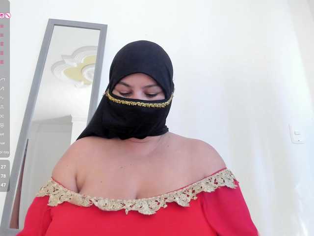 amina-hafssa's BongaCams show and profile