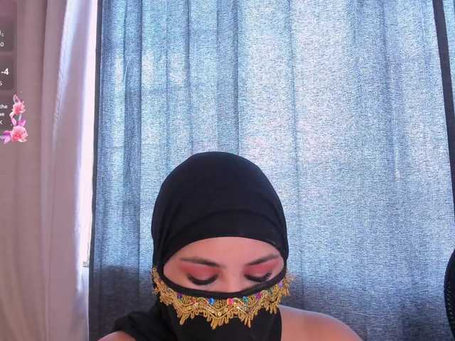 amina-hafssa's BongaCams show and profile