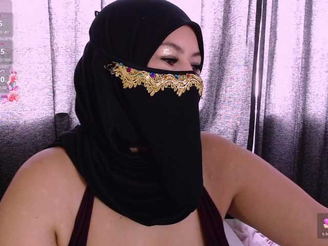 amina-hafssa's BongaCams show and profile