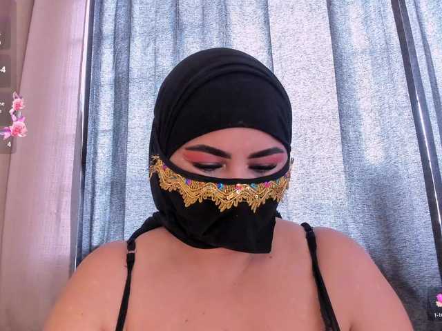 amina-hafssa's BongaCams show and profile