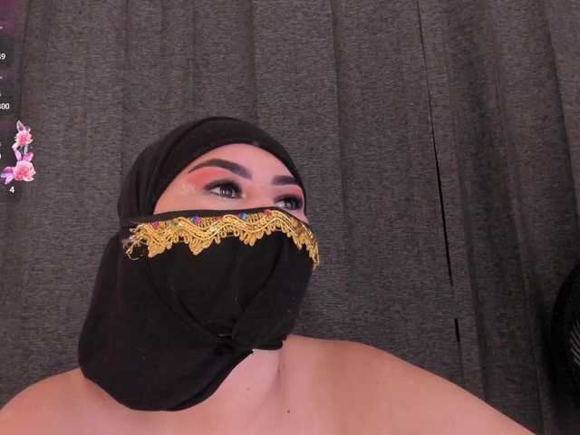 amina-hafssa's BongaCams show and profile