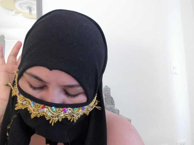 amina-hafssa's BongaCams show and profile