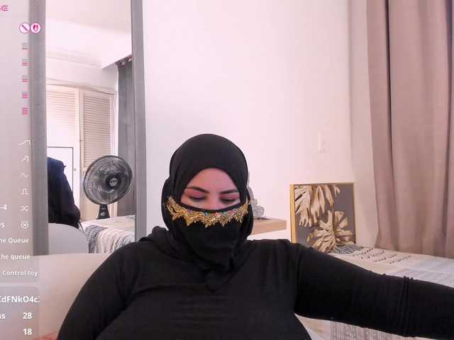 amina-hafssa's BongaCams show and profile