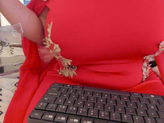 amina-hafssa's BongaCams show and profile