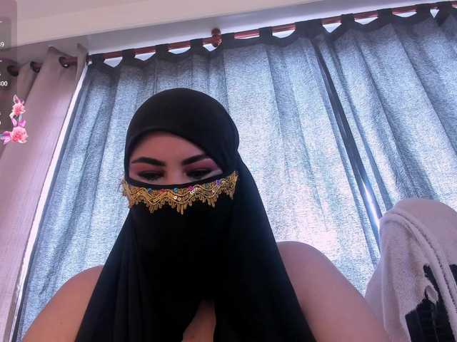 amina-hafssa's BongaCams show and profile