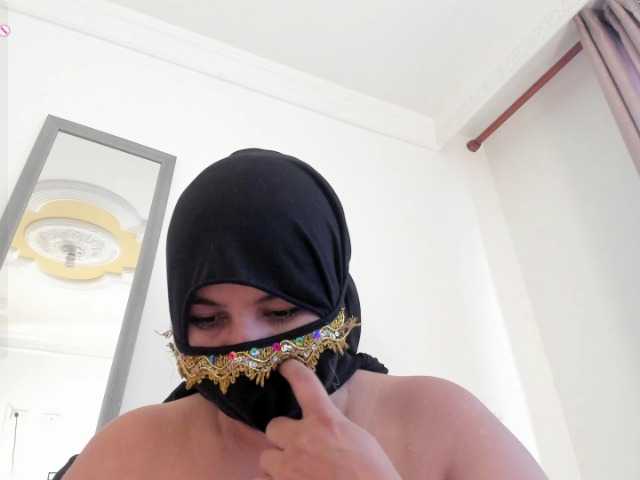 amina-hafssa's BongaCams show and profile