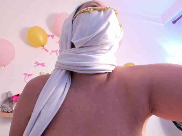 amina-hafssa webcam