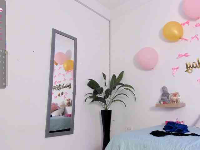 amina-hafssa webcam