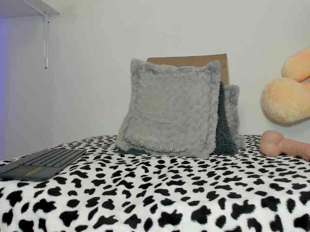 thin-princess webcam