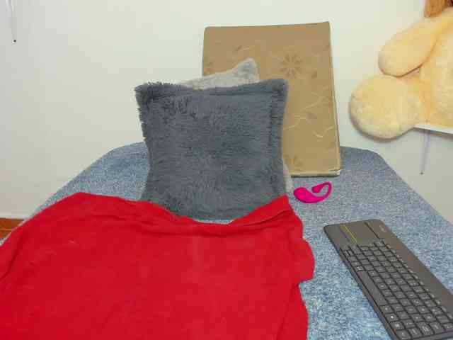 thin-princess webcam