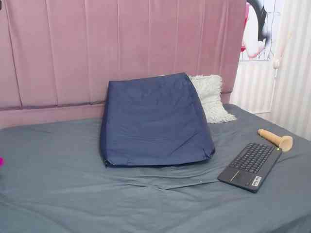 bombom-24 webcam