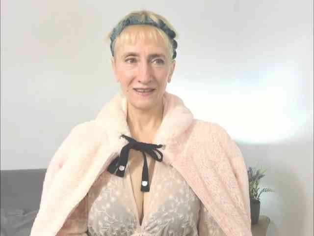 MargaretCherry webcam