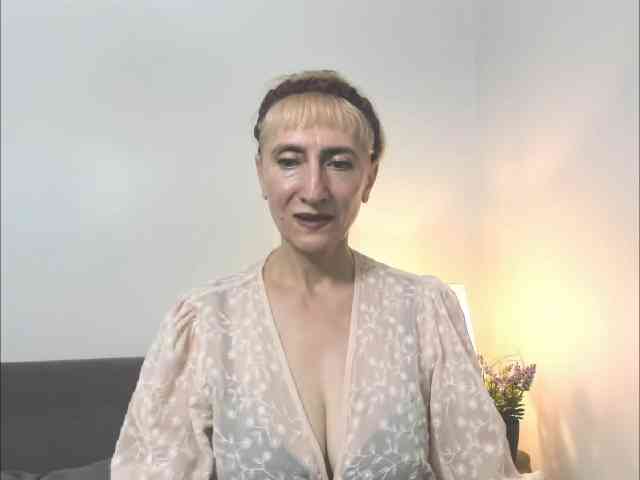 MargaretCherry webcam