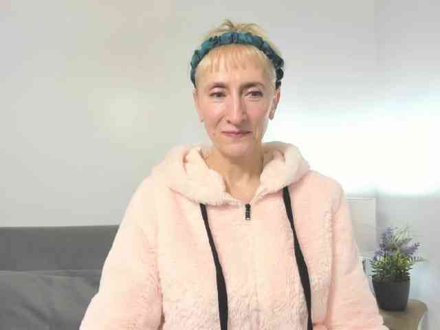 MargaretCherry webcam