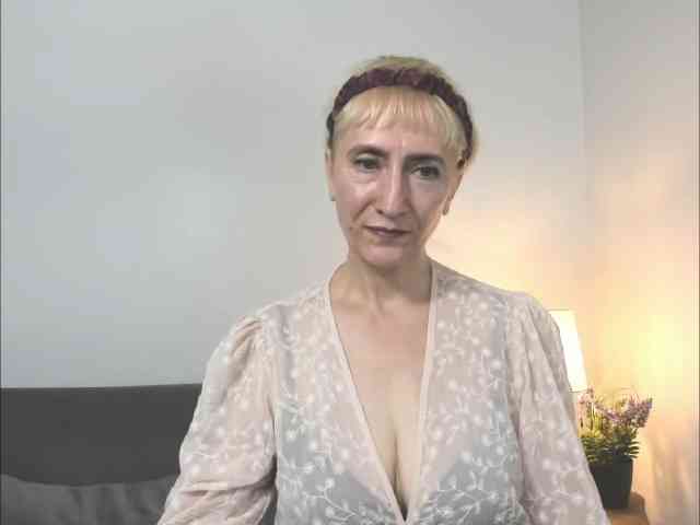MargaretCherry webcam