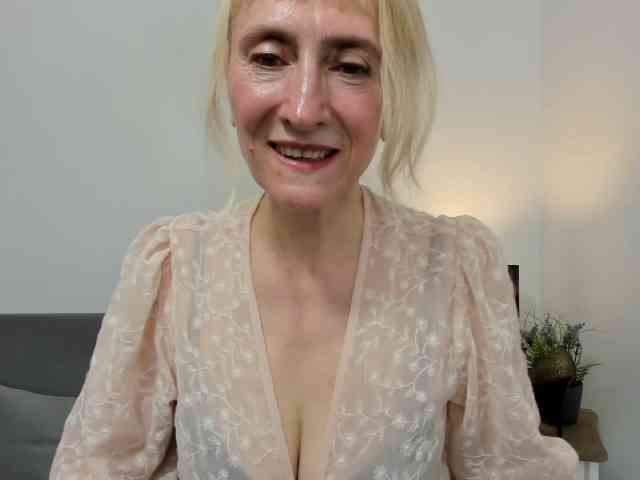MargaretCherry webcam