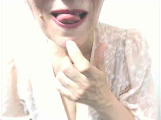 MargaretCherry webcam