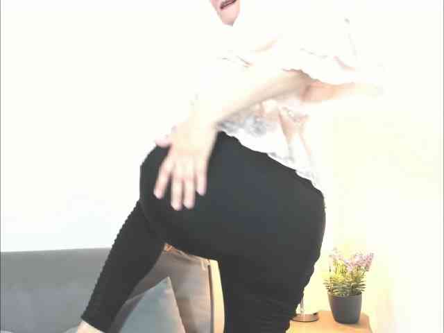 MargaretCherry webcam