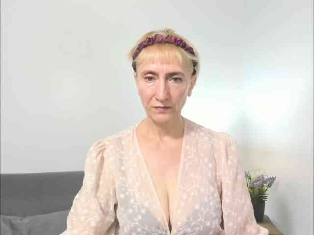 MargaretCherry webcam