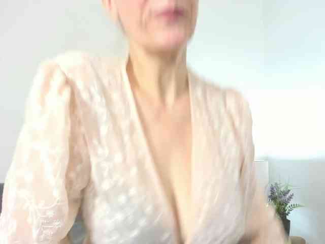 MargaretCherry webcam