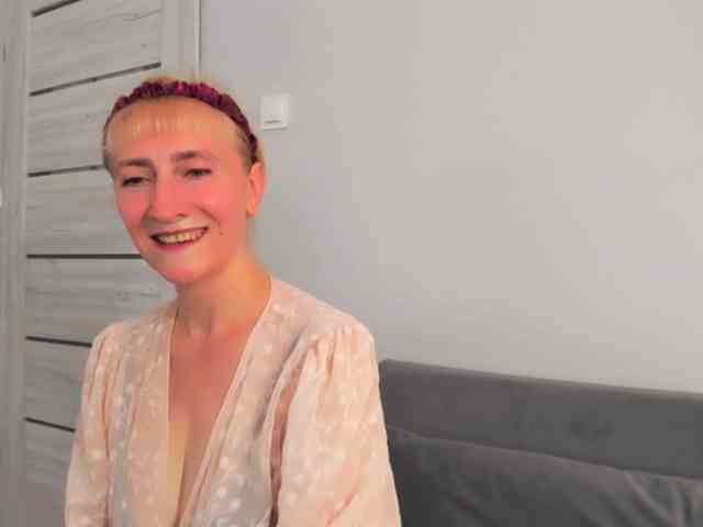MargaretCherry webcam