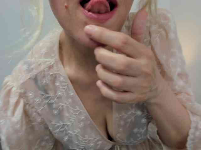 MargaretCherry webcam