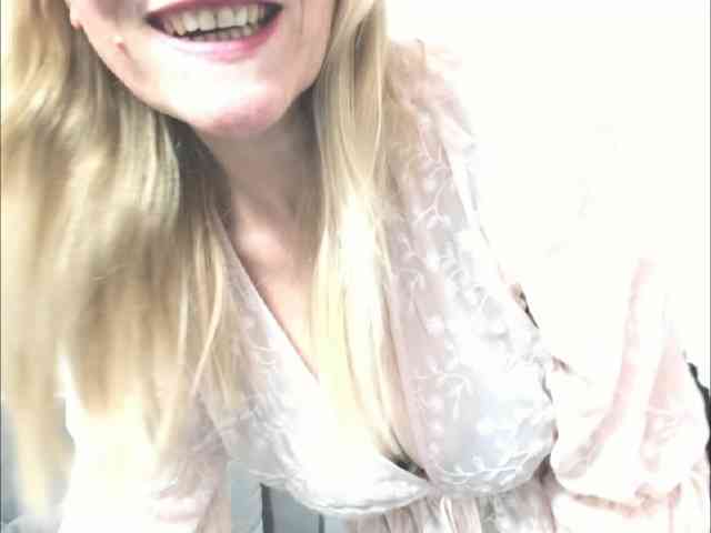 MargaretCherry webcam