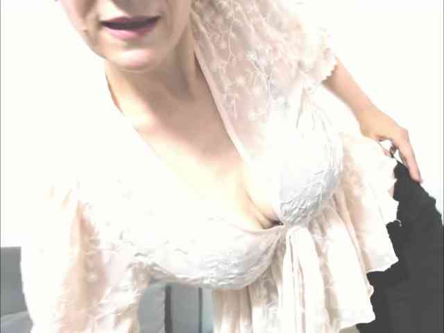 MargaretCherry webcam