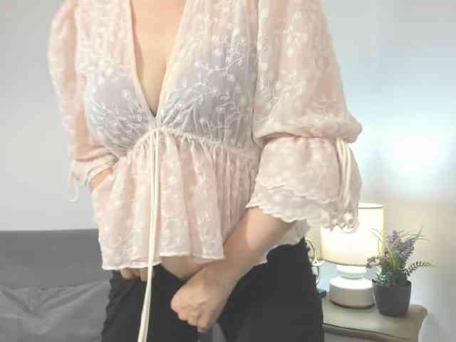 MargaretCherry webcam