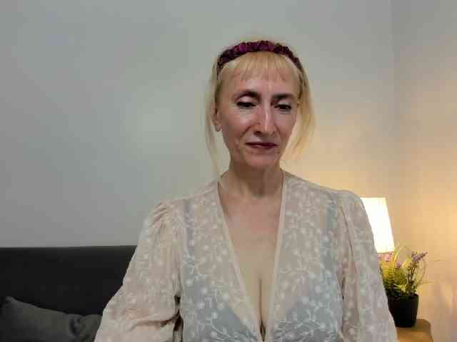 MargaretCherry webcam