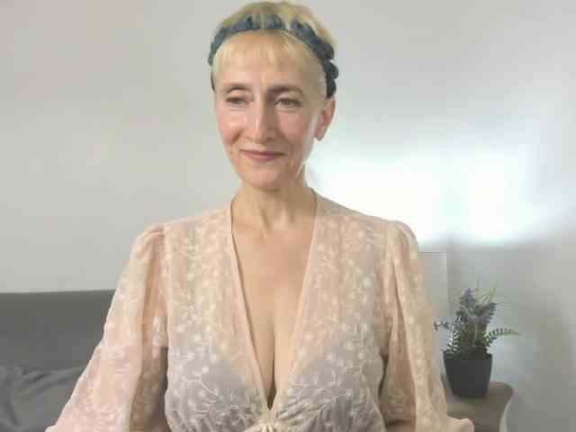MargaretCherry webcam