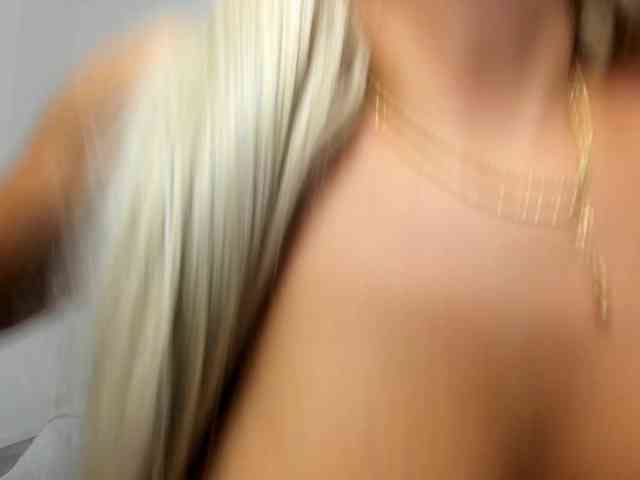 DaisyAbby webcam