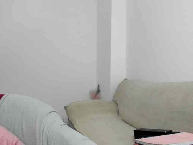 DaisyAbby webcam