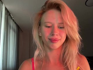 Sunlovv Porn Show