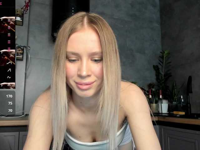 Sunlovv's BongaCams show and profile