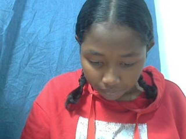 ShafirYoung's BongaCams show and profile