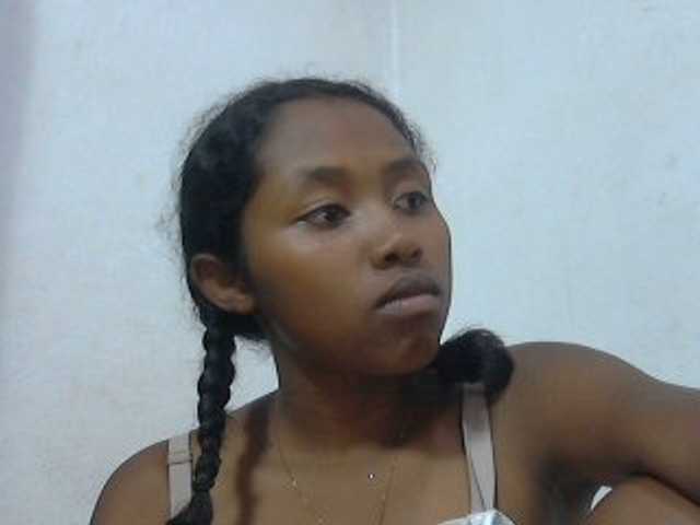 ShafirYoung's BongaCams show and profile