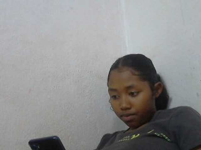 ShafirYoung's BongaCams show and profile