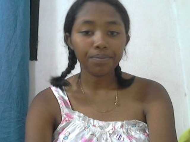 ShafirYoung's BongaCams show and profile