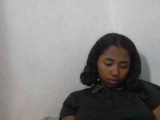 ShafirYoung Live Webcam on BongaCams