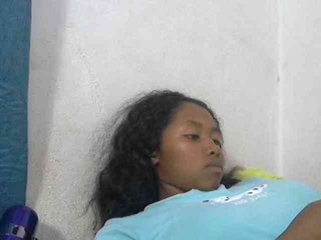 ShafirYoung Live Webcam on BongaCams