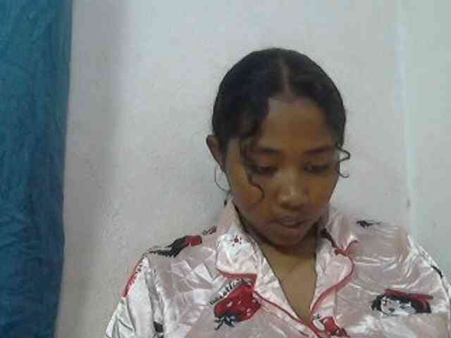 ShafirYoung Live Webcam on BongaCams