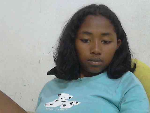 ShafirYoung bongacams