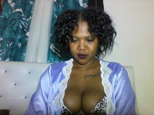 Priciasexy webcam