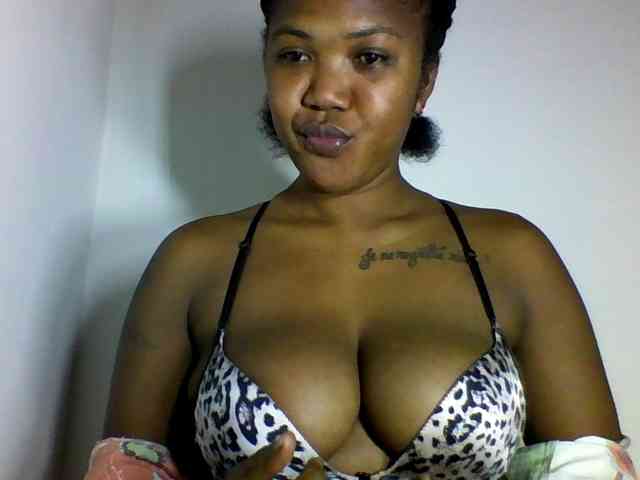 Priciasexy webcam