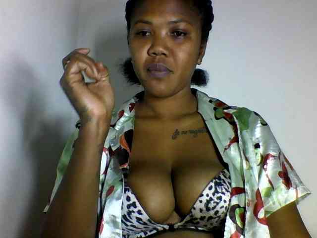 Priciasexy webcam